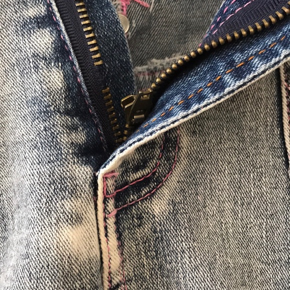 Vintage High Waisted Skirt - Picture 3 of 3